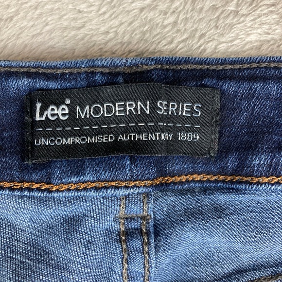Lee Modern Series Jeans Curvy Fit Bootcut Women's Size 10 Short Dark Wash - Picture 14 of 16